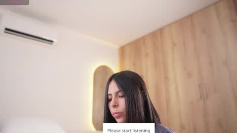 Veronica online show from 11.25.25