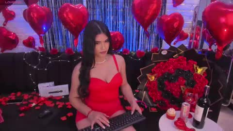 Snapshot of veronicacruz1 chatting on 02.15.25 Vero online show from 02.15.25