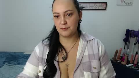 Snapshot of veroniicabbw_ chatting on 05.23.26 veroniicabbw_ online show from 05.23.26