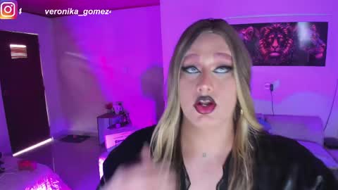 Snapshot of veronika_foxter chatting on 05.06.26 veronika gomez ind online show from 05.06.26