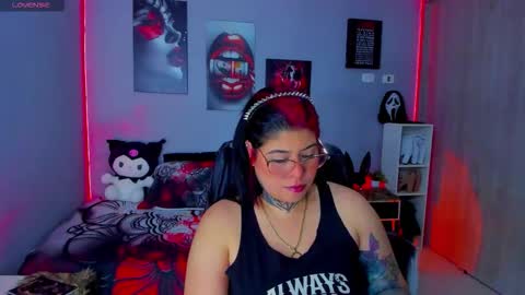 Snapshot of veronika_metalstar chatting on 11.05.25 Miss Veronika online show from 11.05.25