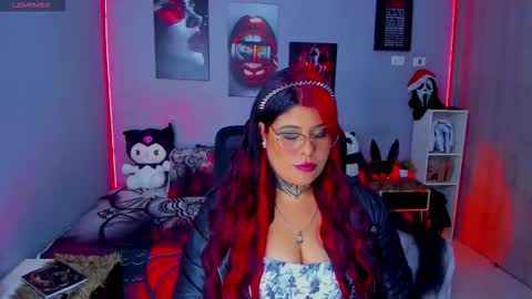 Snapshot of veronika_metalstar chatting on 11.23.25 Miss Veronika online show from 11.23.25