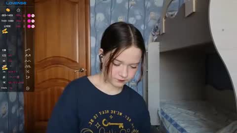 Snapshot of veroniquecabarcas chatting on 07.10.26 Anna online show from 07.10.26