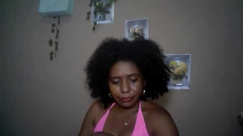 Snapshot of verronique1511 chatting on 04.24.26 verronique1511 online show from 04.24.26