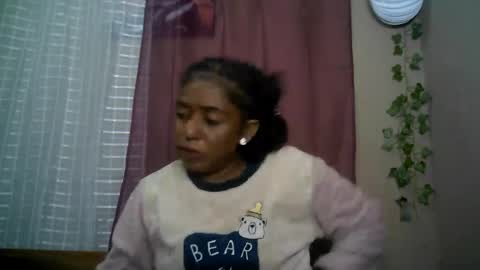 Snapshot of verronique1511 chatting on 06.29.26 verronique1511 online show from 06.29.26