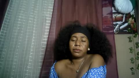 Snapshot of verronique1511 chatting on 07.10.26 verronique1511 online show from 07.10.26