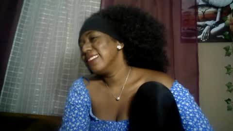Snapshot of verronique1511 chatting on 07.11.26 verronique1511 online show from 07.11.26