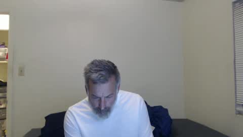 Snapshot of veryveryhairmanindenver chatting on 12.24.24 hairy man online show from 12.24.24