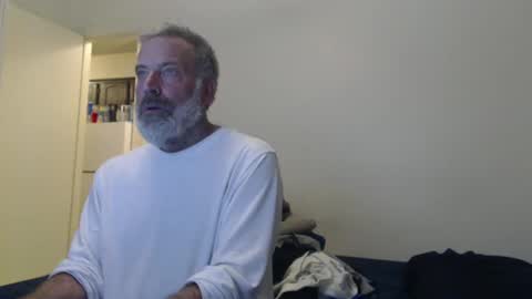 Snapshot of veryveryhairmanindenver chatting on 02.16.25 hairy man online show from 02.16.25