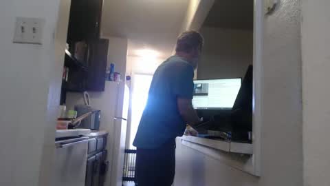 Snapshot of veryveryhairmanindenver chatting on 02.23.25 hairy man online show from 02.23.25