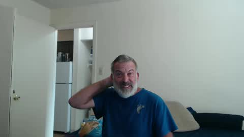 Snapshot of veryveryhairmanindenver chatting on 09.14.25 hairy man online show from 09.14.25
