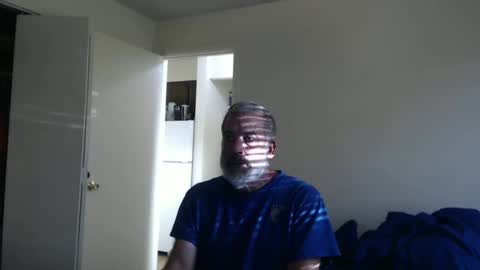 Snapshot of veryveryhairmanindenver chatting on 09.16.25 hairy man online show from 09.16.25