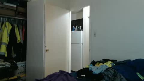 Snapshot of veryveryhairmanindenver chatting on 10.12.25 hairy man online show from 10.12.25