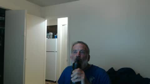 Snapshot of veryveryhairmanindenver chatting on 02.10.26 hairy man online show from 02.10.26