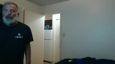 Snapshot of veryveryhairmanindenver chatting on 02.27.26 hairy man online show from 02.27.26