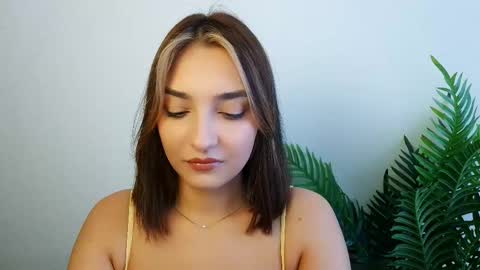 Snapshot of veryveryshygirl chatting on 10.27.25 Ana online show from 10.27.25