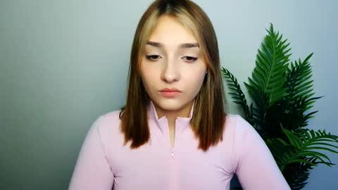 Snapshot of veryveryshygirl chatting on 02.13.26 Ana online show from 02.13.26