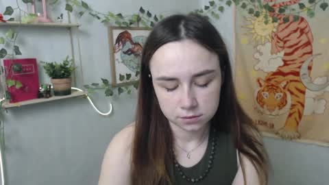 Snapshot of veryveryvery_shy chatting on 04.30.26 veryveryvery_shy online show from 04.30.26