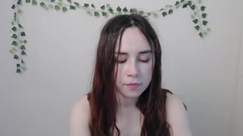 Snapshot of veryveryvery_shy chatting on 05.13.26 veryveryvery_shy online show from 05.13.26