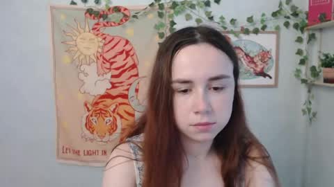 Snapshot of veryveryvery_shy chatting on 05.14.26 veryveryvery_shy online show from 05.14.26
