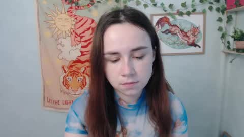 Snapshot of veryveryvery_shy chatting on 05.15.26 veryveryvery_shy online show from 05.15.26