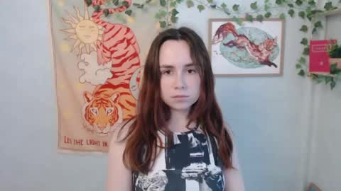 Snapshot of veryveryvery_shy chatting on 05.16.26 veryveryvery_shy online show from 05.16.26