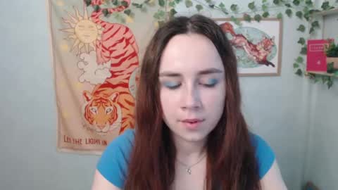 Snapshot of veryveryvery_shy chatting on 05.18.26 veryveryvery_shy online show from 05.18.26