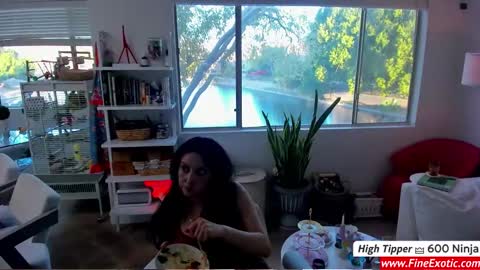 vesafine online show from 12.07.24