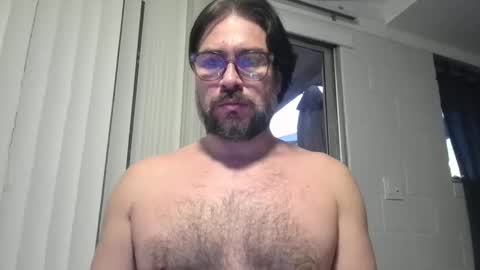 Snapshot of vesturelove chatting on 10.26.25 vesturelove online show from 10.26.25