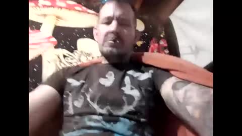 Snapshot of vex881 chatting on 01.18.25 Vex online show from 01.18.25