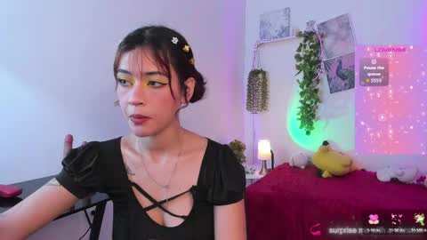 Snapshot of vexa_rosie chatting on 05.20.26 hi im vexa online show from 05.20.26
