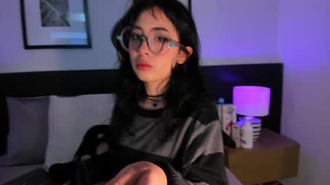 Snapshot of vi_anaya chatting on 02.07.26 Anaya online show from 02.07.26