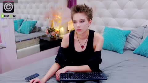 Via online show from 01.30.25