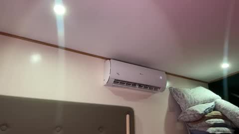 via_olala online show from 01.08.26