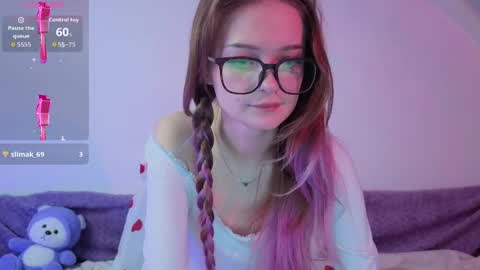 Snapshot of vialeta_baby_ chatting on 02.28.26 vialeta_baby_ online show from 02.28.26