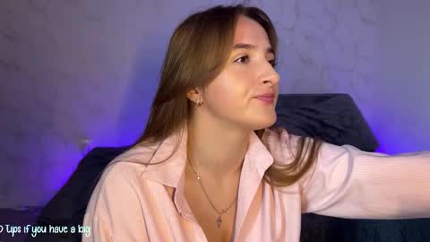 Snapshot of vibe_and_night chatting on 10.10.25 Vail and Nevada online show from 10.10.25