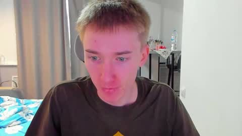 Snapshot of vibemygirl chatting on 01.07.26 vibemygirl online show from 01.07.26