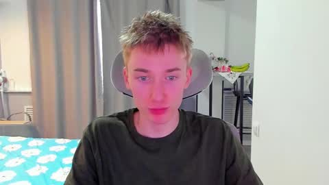 Snapshot of vibemygirl chatting on 01.08.26 vibemygirl online show from 01.08.26