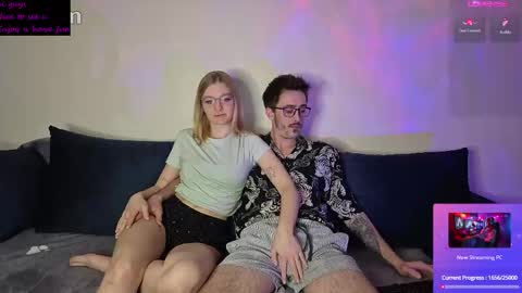 Snapshot of vibex2 chatting on 03.23.26 VibeX2 online show from 03.23.26