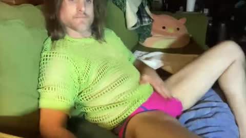 vibrantwhimsy online show from 12.20.25