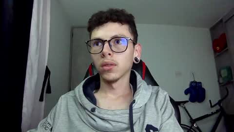 Snapshot of vicent_brais chatting on 12.05.24 Vicent Brais online show from 12.05.24