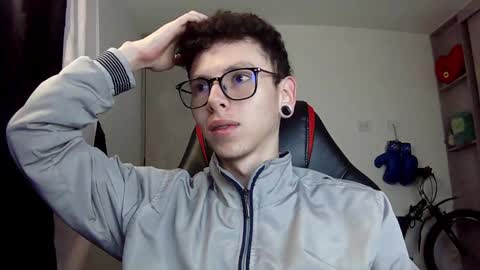 Snapshot of vicent_brais chatting on 12.14.24 Vicent Brais online show from 12.14.24