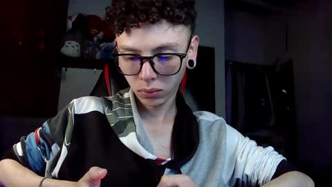 Snapshot of vicent_brais chatting on 02.18.25 Vicent Brais online show from 02.18.25