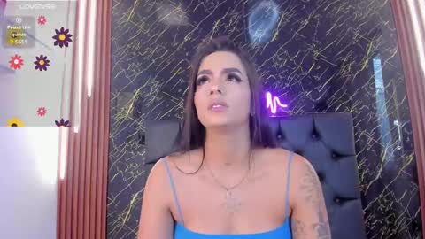 Snapshot of vichy_evans chatting on 10.06.25 Vichy Everyday From 1400 to 2130 Col Time online show from 10.06.25