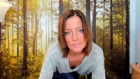 Snapshot of viciousqueen chatting on 02.25.25 ViciousQueenu can call me Laura online show from 02.25.25