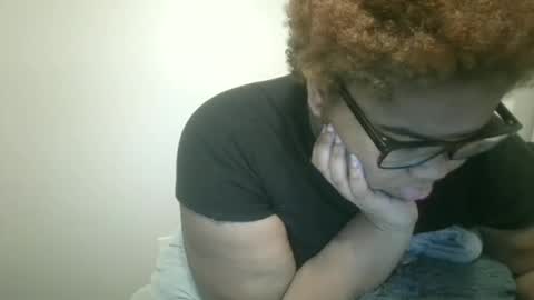 vickiryder56 online show from 12.15.25