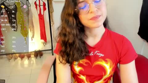 Snapshot of vicky_cristinax chatting on 12.07.24 Vicky online show from 12.07.24