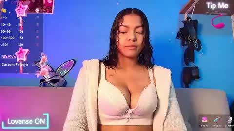 vicky_miller_05 online show from 03.05.25