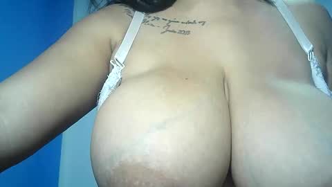 vickyblush8 online show from 11.04.25