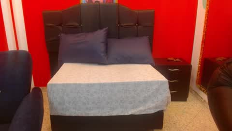 Snapshot of vickyjohnson1 chatting on 01.07.25 Vicky online show from 01.07.25